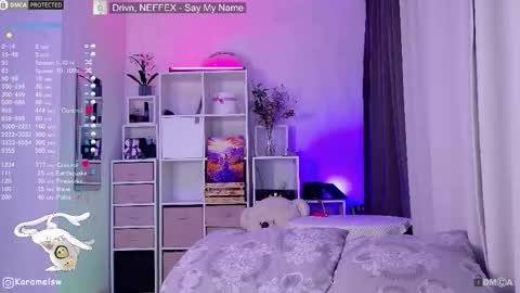 Snapshot of karamelsw chatting on 19, 9, 2025 Julia online show from 19, 9, 2025
