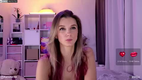 Snapshot of karamelsw chatting on 11, 10, 2025 Julia online show from 11, 10, 2025