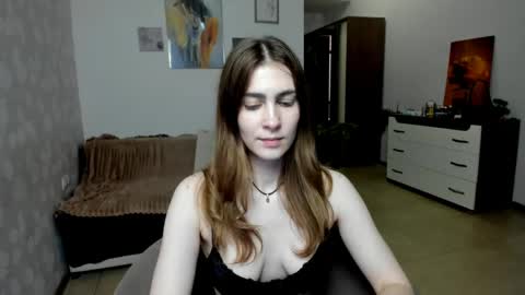 Snapshot of karawill chatting on 18, 5, 2026 KaraWill online show from 18, 5, 2026