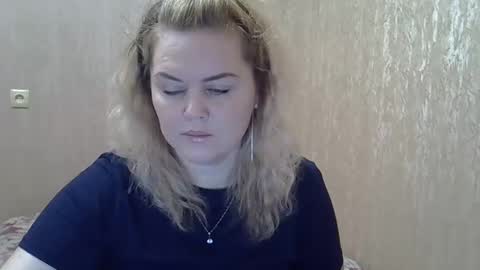 karennelsonx online show from 12, 1, 2025