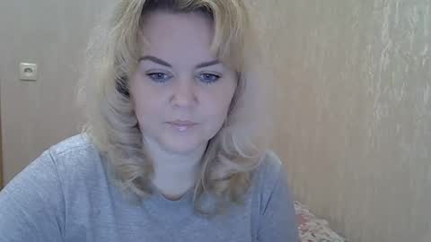 karennelsonx online show from 6, 2, 2025