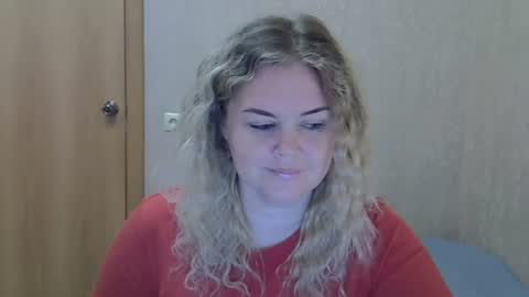 Snapshot of karennelsonx chatting on 24, 6, 2026 karennelsonx online show from 24, 6, 2026