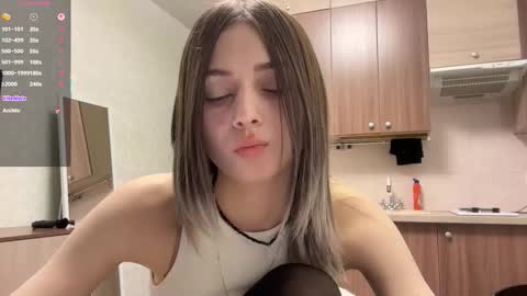 May online show from 26, 11, 2025