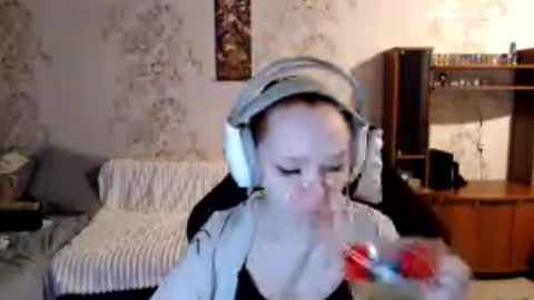 Snapshot of karicynthia chatting on 16, 9, 2025 Lisa Backler online show from 16, 9, 2025