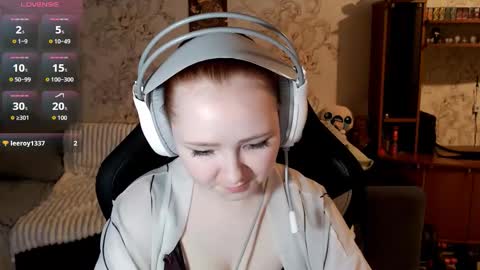 Snapshot of karicynthia chatting on 29, 9, 2025 Lisa Backler online show from 29, 9, 2025