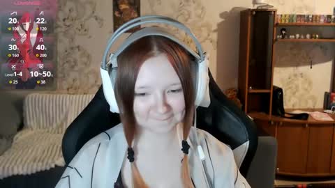 Snapshot of karicynthia chatting on 7, 10, 2025 Lisa Backler online show from 7, 10, 2025