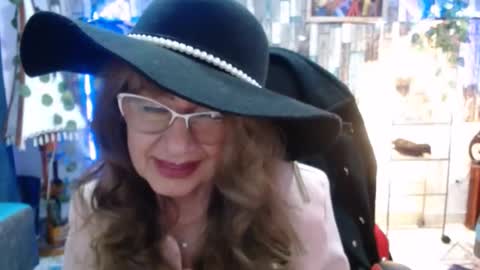 Snapshot of karima_sarabe chatting on 24, 12, 2024 karima_sarabe online show from 24, 12, 2024