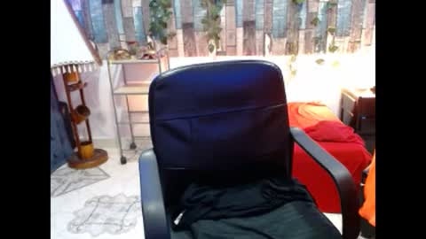 Snapshot of karima_sarabe chatting on 12, 2, 2025 karima_sarabe online show from 12, 2, 2025