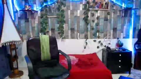 Snapshot of karima_sarabe chatting on 18, 2, 2025 karima_sarabe online show from 18, 2, 2025