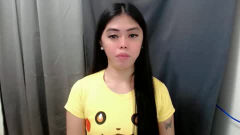Snapshot of karina_fuckdoll chatting on 23, 4, 2026 I AM BELLE online show from 23, 4, 2026
