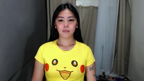 Snapshot of karina_fuckdoll chatting on 29, 4, 2026 I AM BELLE online show from 29, 4, 2026