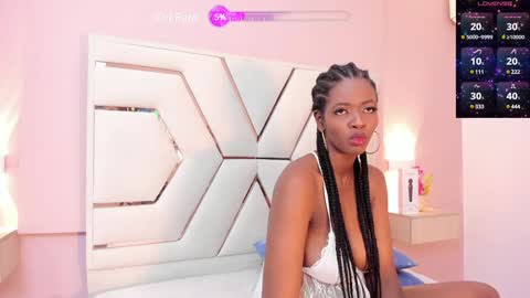 Snapshot of karina_taylor chatting on 4, 12, 2024 karina Taylor online show from 4, 12, 2024