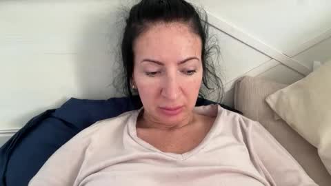 Karina online show from 12, 4, 2026