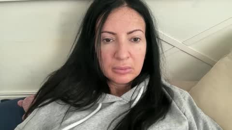 Karina online show from 16, 4, 2026