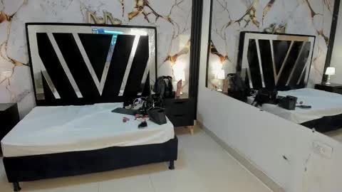 Snapshot of karinasimonz chatting on 4, 12, 2025 KarinaSimonz online show from 4, 12, 2025