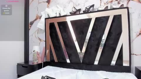 Snapshot of karinasimonz chatting on 25, 2, 2026 KarinaSimonz online show from 25, 2, 2026