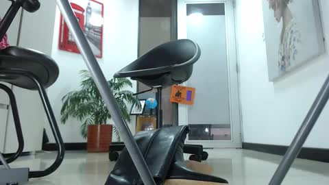 Karin online show from 27, 10, 2025