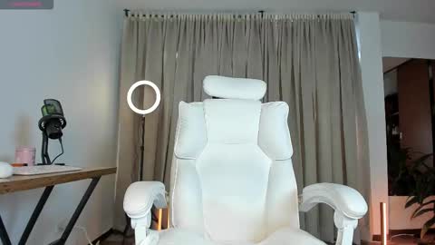 Karin online show from 12, 3, 2026