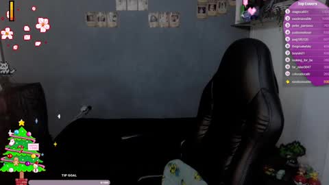 Snapshot of kariozzz chatting on 4, 12, 2024 call me kai 3 online show from 4, 12, 2024