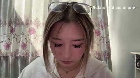 Snapshot of karissagius chatting on 22, 7, 2026 karissagius online show from 22, 7, 2026