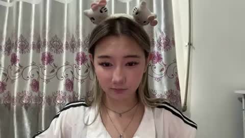 Snapshot of karissagius chatting on 4, 8, 2026 karissagius online show from 4, 8, 2026