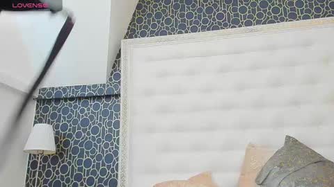 KARISSIA online show from 15, 1, 2025