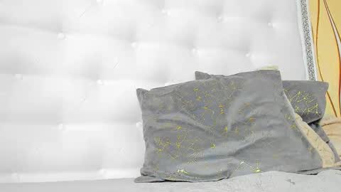 KARISSIA online show from 22, 10, 2025