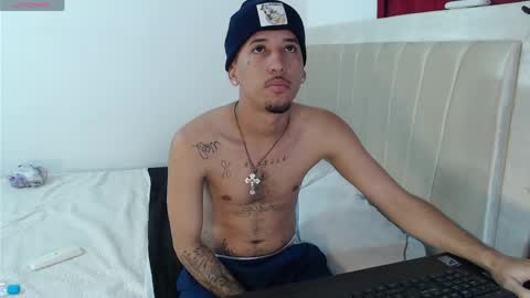 KARLA Y KALVIN online show from 19, 5, 2026