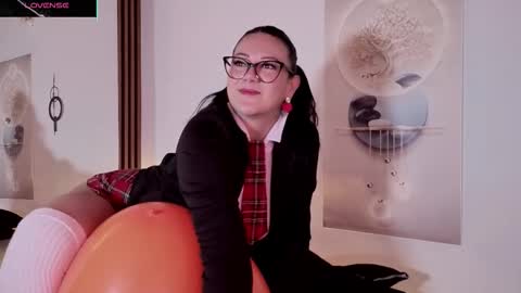 karla online show from 18, 10, 2025