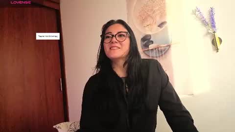 Snapshot of karla_valk1 chatting on 5, 8, 2026 karla online show from 5, 8, 2026