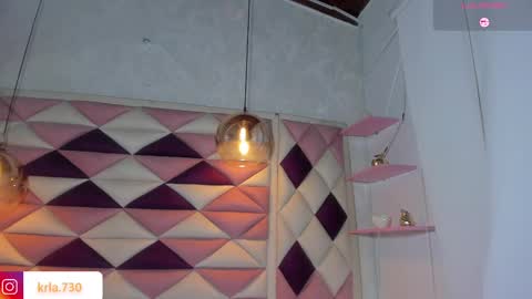 karolina  online show from 9, 3, 2025