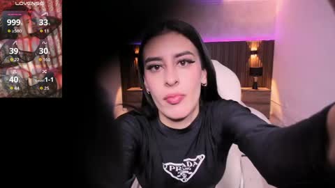 Karlaa  online show from 14, 4, 2026