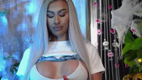 KarlaBart online show from 27, 10, 2025