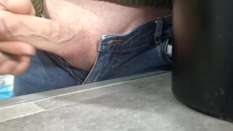 Snapshot of karlmeirio chatting on 10, 2, 2025 Daddy Karl online show from 10, 2, 2025