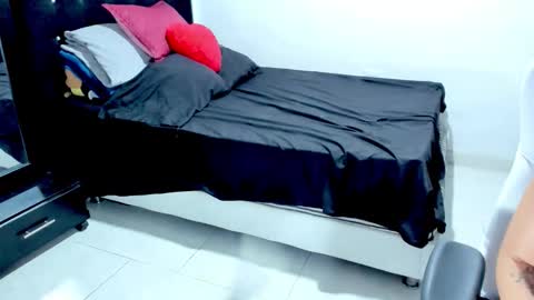 karly. online show from 28, 3, 2026