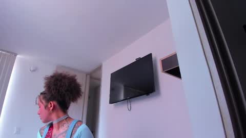 Karlye online show from 31, 5, 2026
