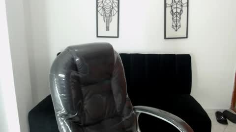 KARLYE online show from 4, 1, 2025