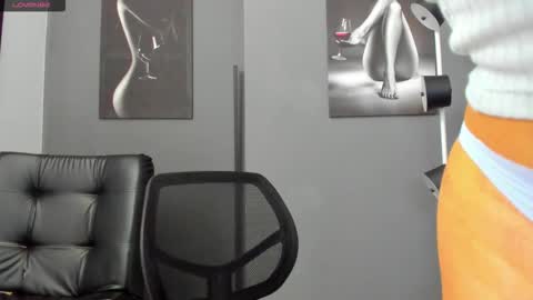   online show from 9, 9, 2025