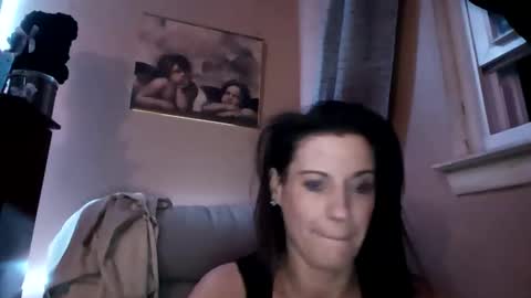 Snapshot of karlykox chatting on 25, 3, 2026 Karlykox online show from 25, 3, 2026