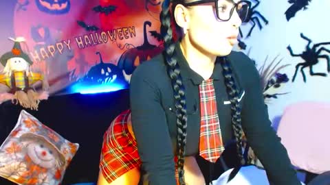 Karol Kenedy online show from 29, 10, 2025