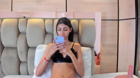  KAROL LEWIS  online show from 2, 12, 2025