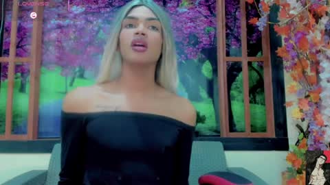 karol Vanessa   online show from 6, 4, 2026