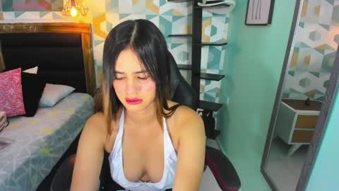 Snapshot of karolagrey chatting on 2, 6, 2026 karolagrey online show from 2, 6, 2026