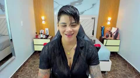 Karol and Luna online show from 10, 10, 2025