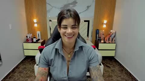 Karol and Luna online show from 1, 11, 2025