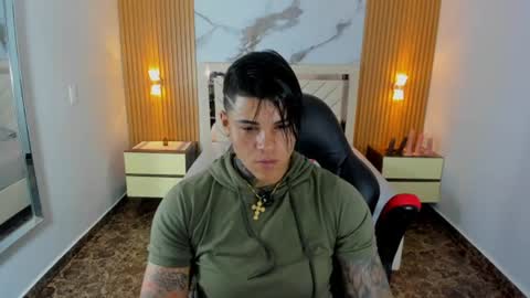 Snapshot of karolandluna chatting on 17, 6, 2026 Karol and Luna online show from 17, 6, 2026