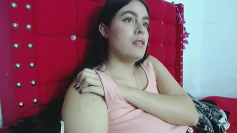 Snapshot of karolay_su chatting on 3, 1, 2025 ARIANNA online show from 3, 1, 2025
