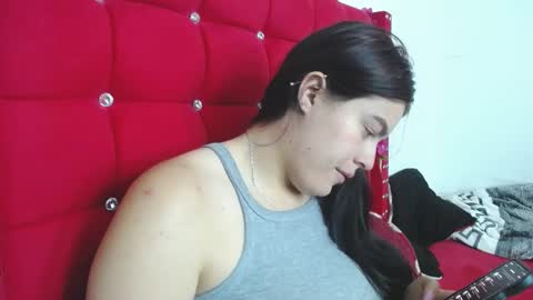Snapshot of karolay_su chatting on 19, 2, 2025 ARIANNA online show from 19, 2, 2025