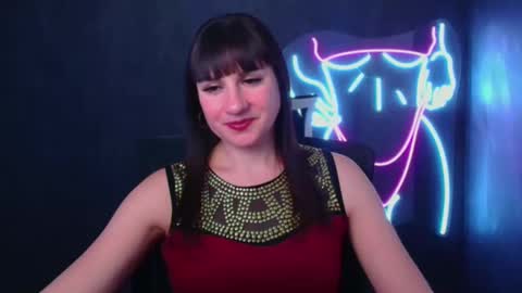 Caroline online show from 10, 12, 2024