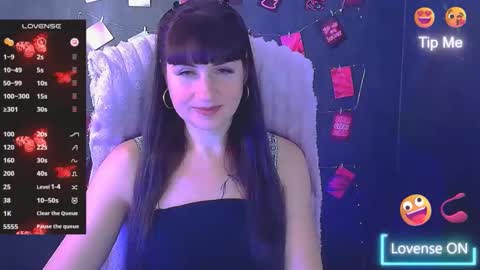 Caroline online show from 20, 11, 2025